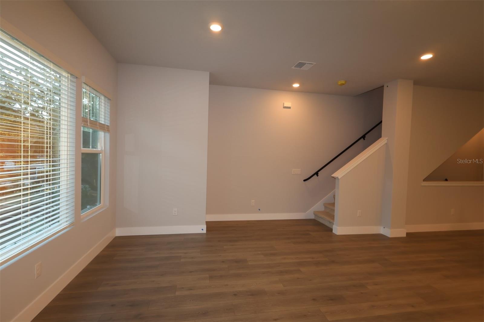 Image 8 of 41 For 6605 Nebraska Avenue 16