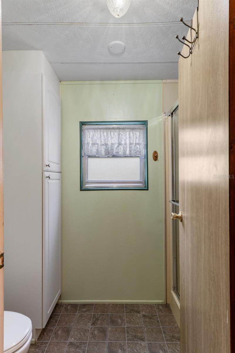 Image 24 of 37 For 8081 Fairlane Avenue