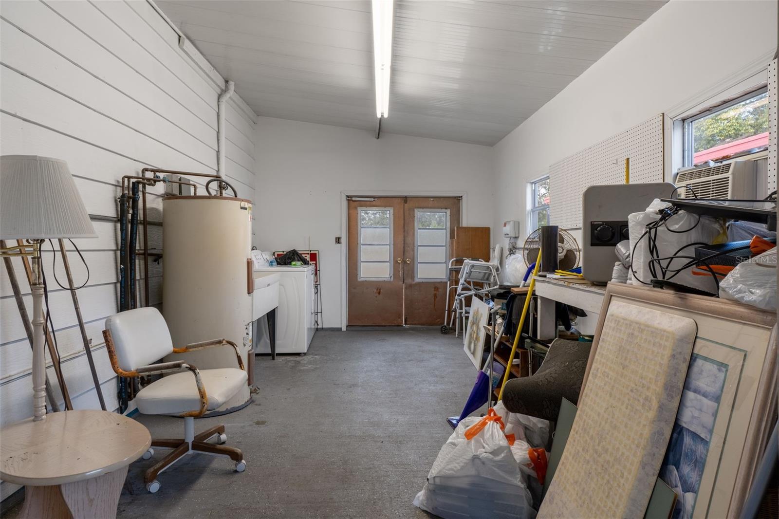 Image 32 of 37 For 8081 Fairlane Avenue