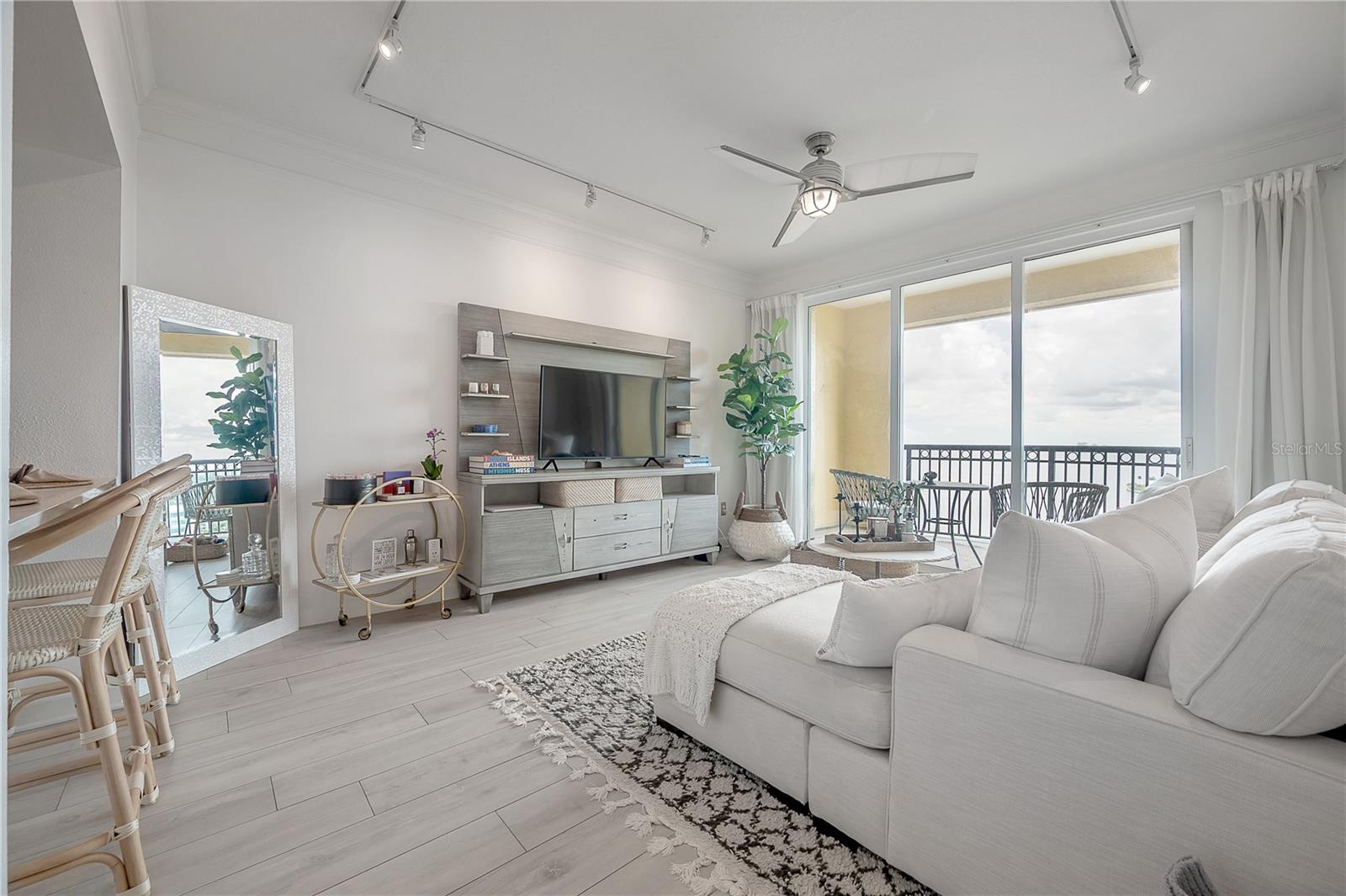 Image 13 of 41 For 345 Bayshore Boulevard 1803