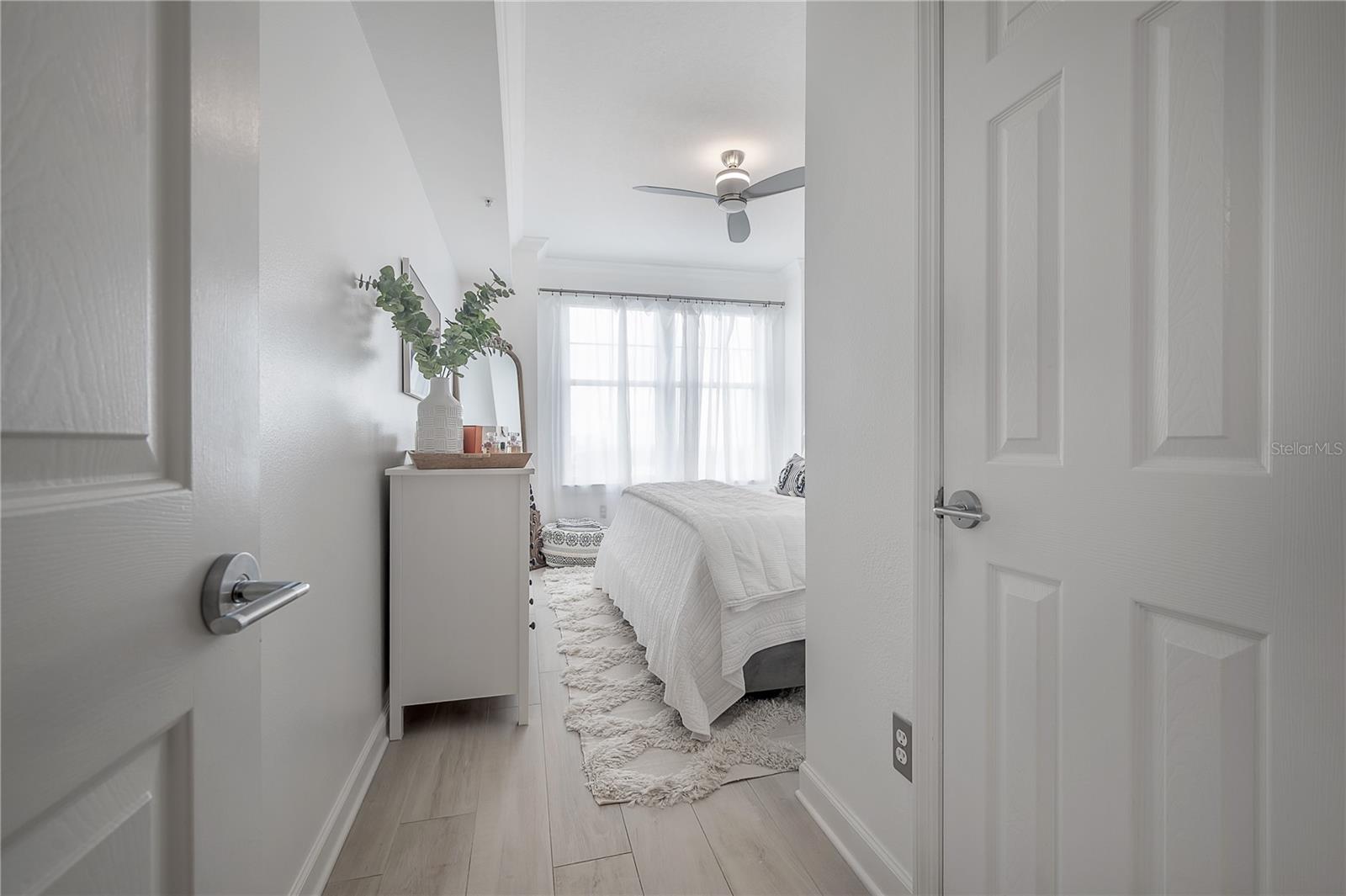 Image 20 of 41 For 345 Bayshore Boulevard 1803