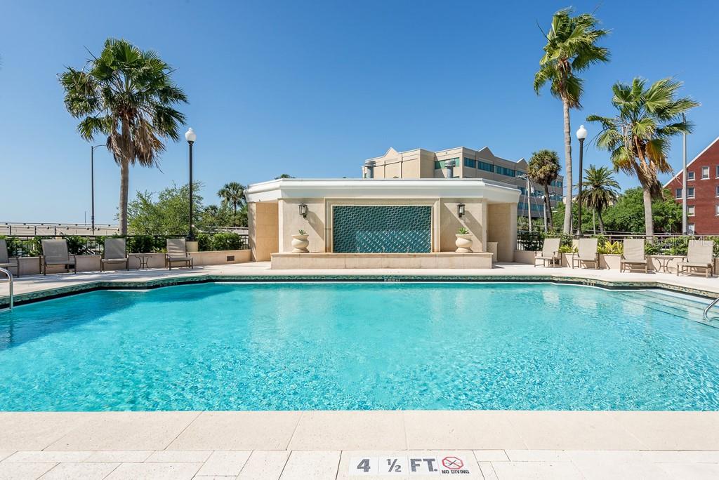 Image 33 of 41 For 345 Bayshore Boulevard 1803