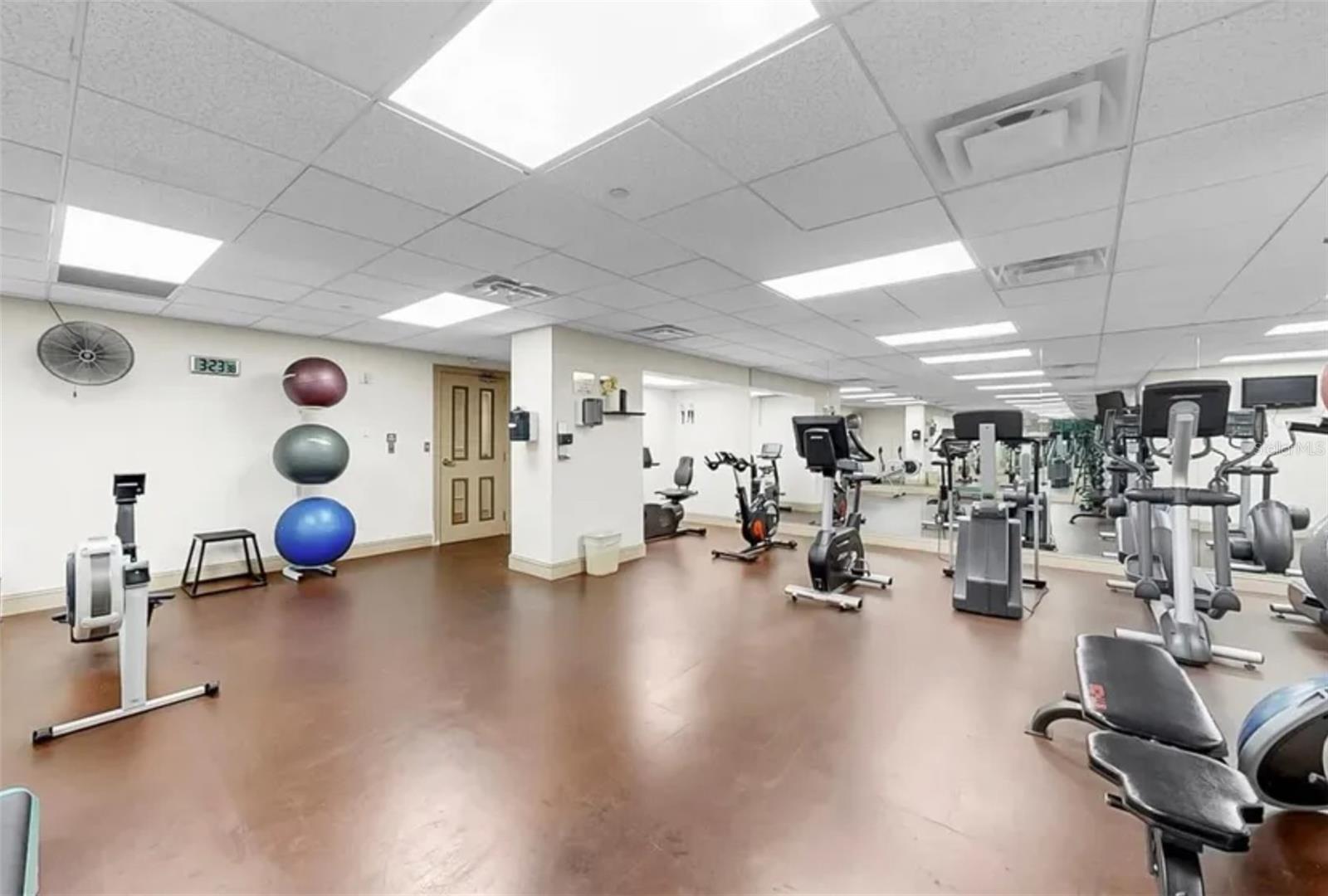 Image 37 of 41 For 345 Bayshore Boulevard 1803