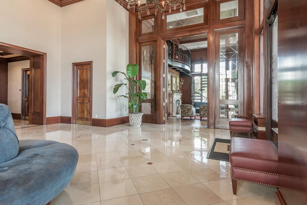 Image 38 of 41 For 345 Bayshore Boulevard 1803