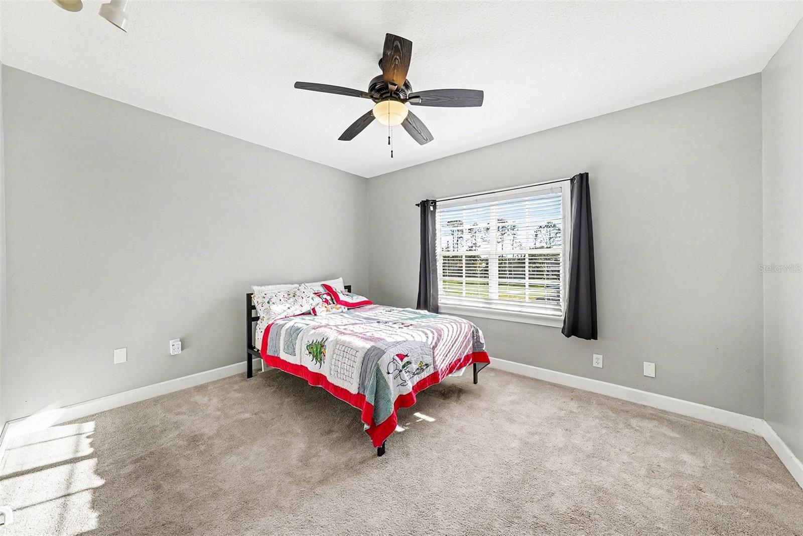 Image 25 of 48 For 4813 Cheval Boulevard