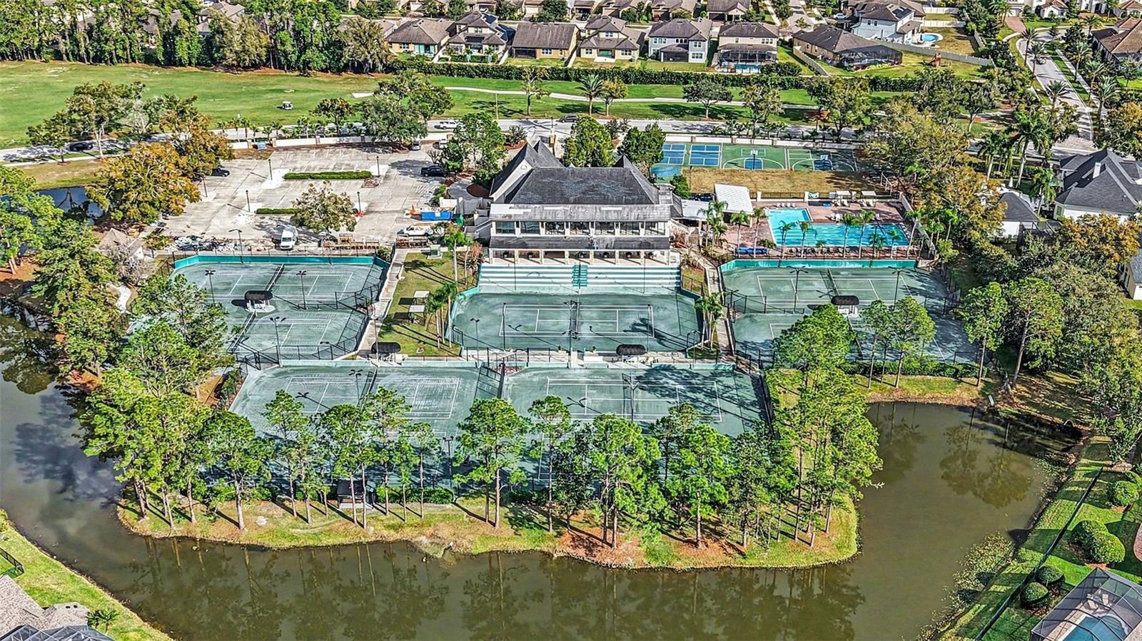 Image 46 of 48 For 4813 Cheval Boulevard