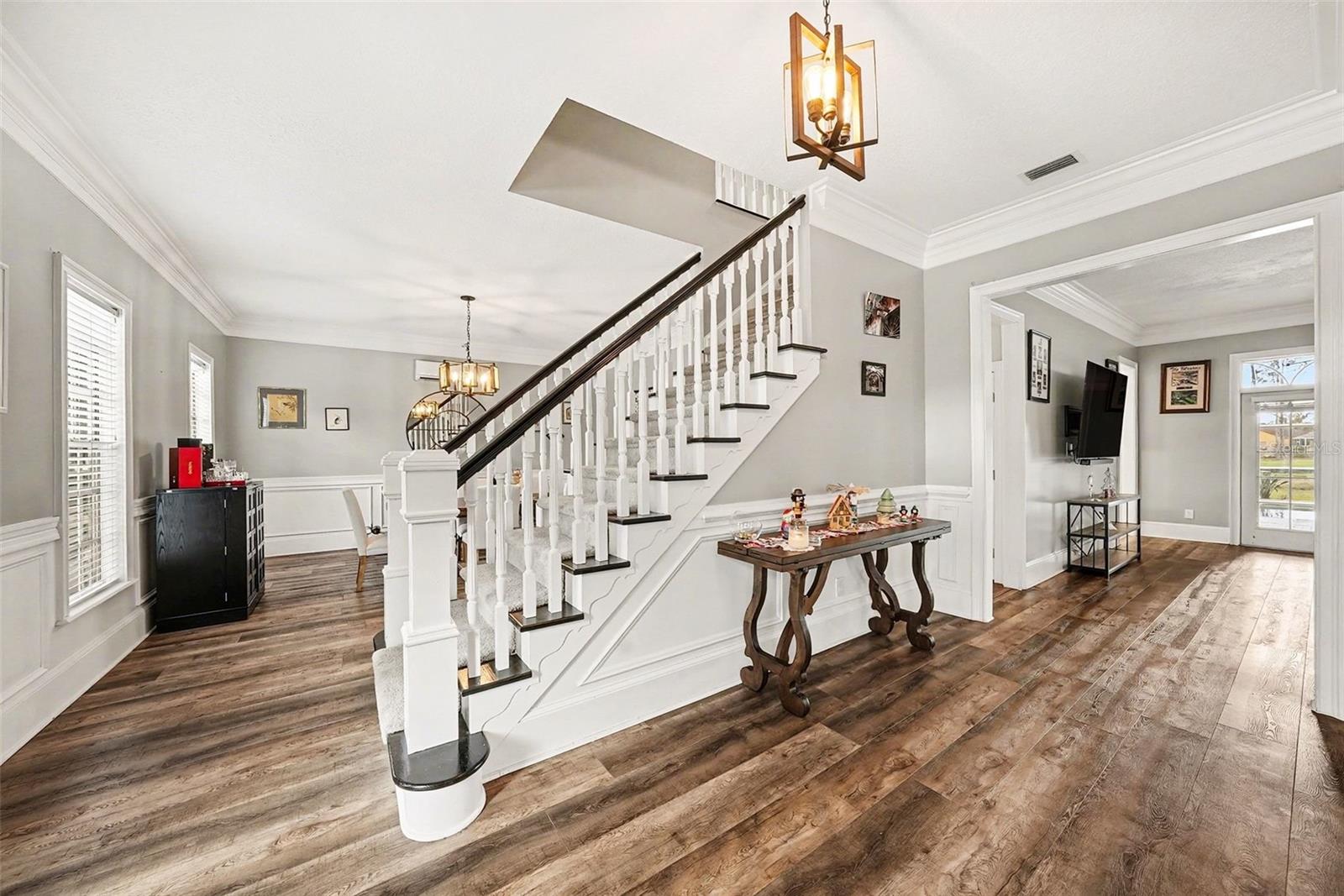 Image 7 of 48 For 4813 Cheval Boulevard