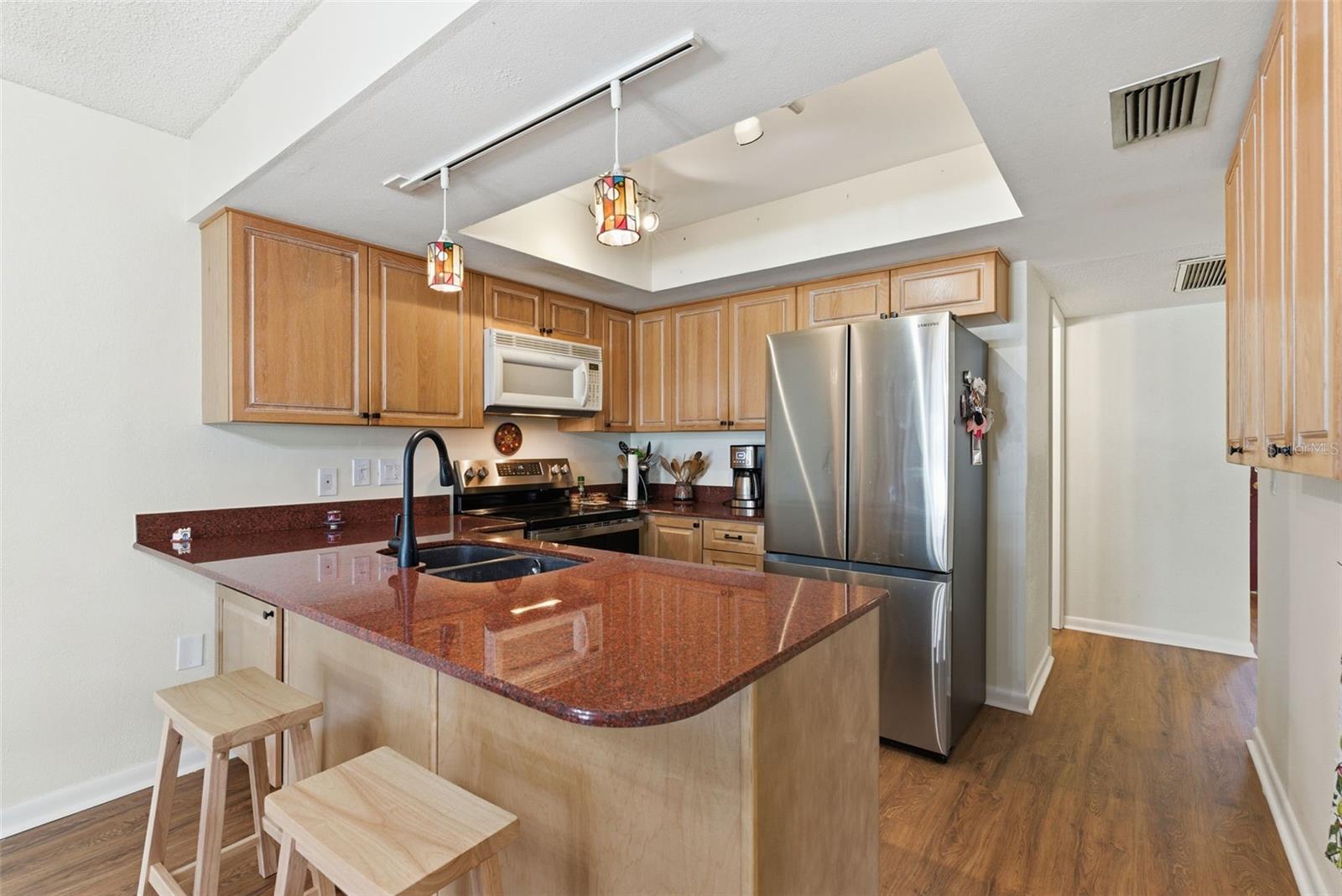 Image 11 of 27 For 6715 Cape Sable Way Ne 5