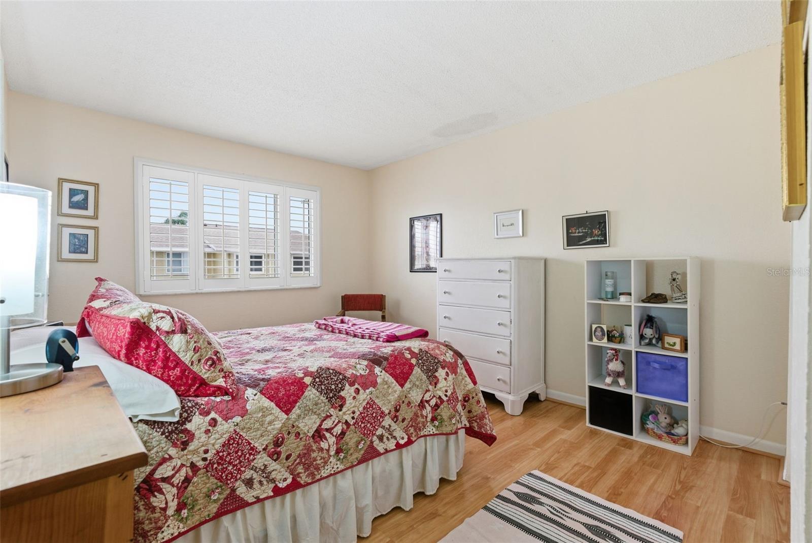 Image 22 of 27 For 6715 Cape Sable Way Ne 5