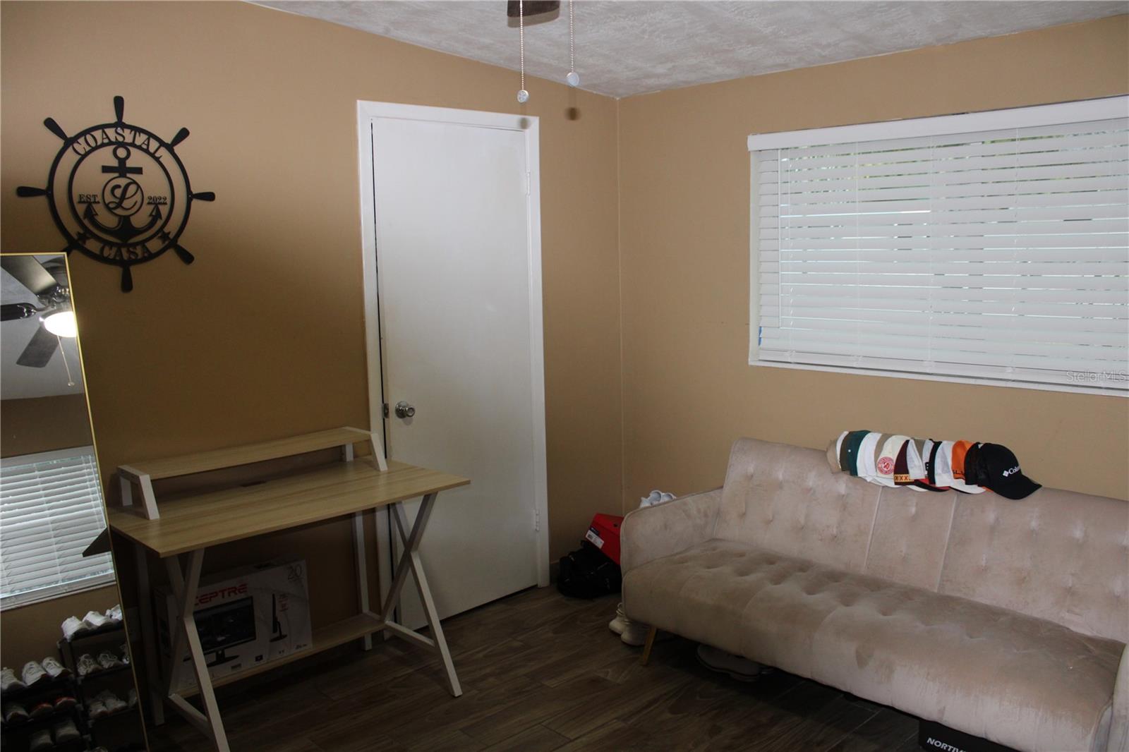 Image 31 of 39 For 3135 Karen Avenue