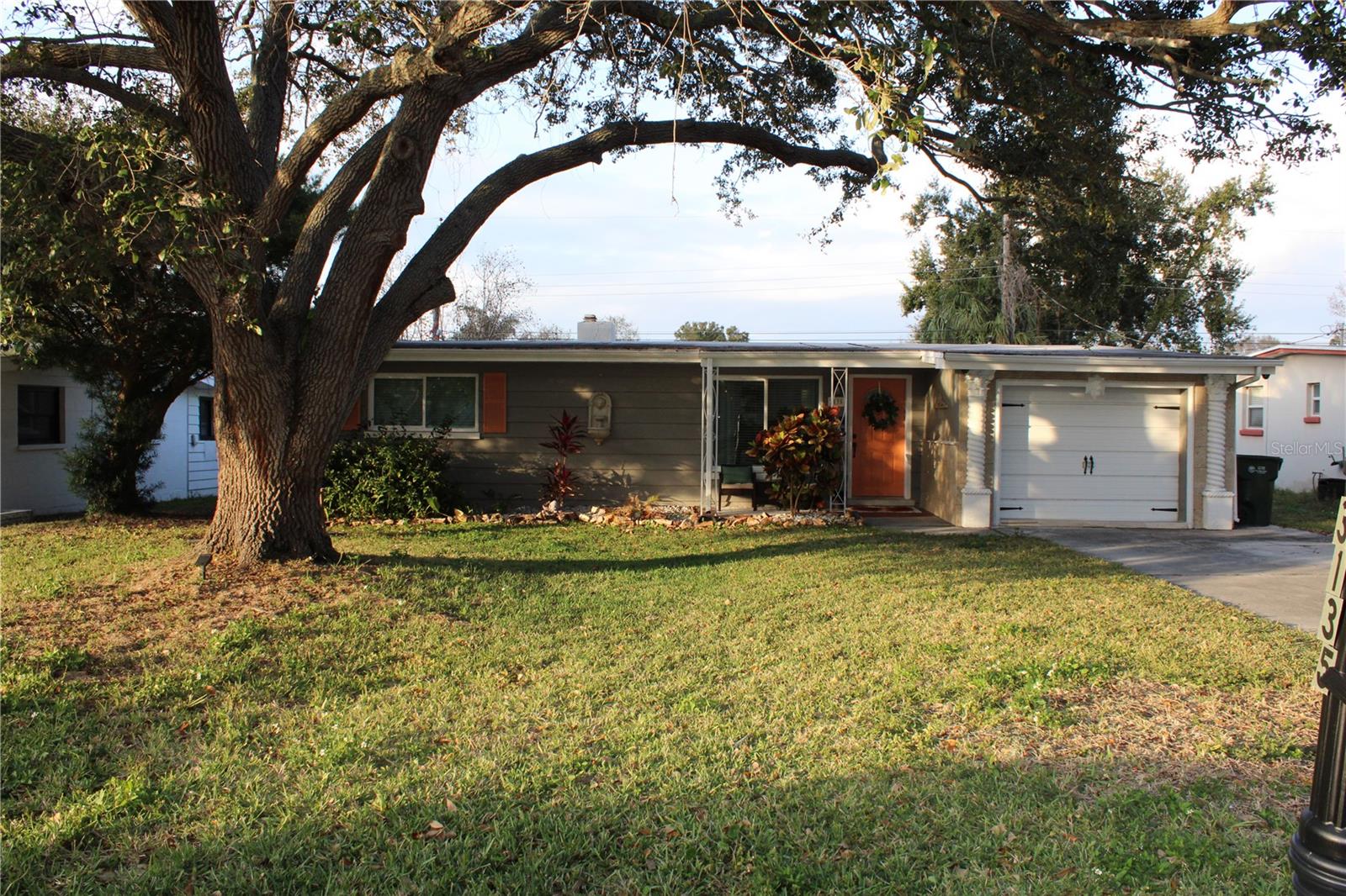 Image 37 of 39 For 3135 Karen Avenue