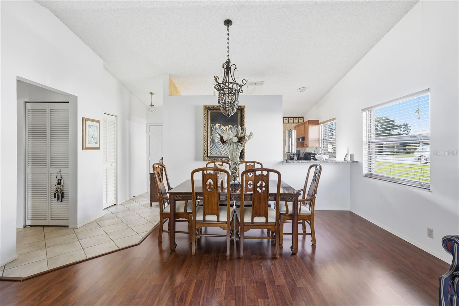 Image 10 of 30 For 1708 Curry Trail 3