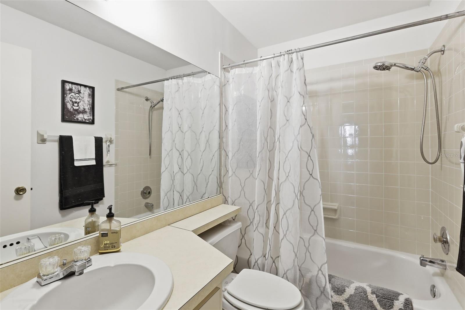 Image 15 of 30 For 1708 Curry Trail 3