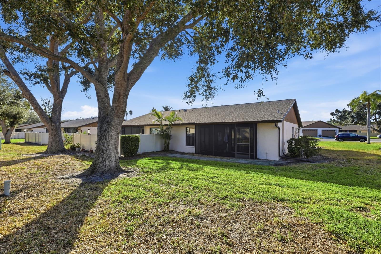 Image 25 of 30 For 1708 Curry Trail 3