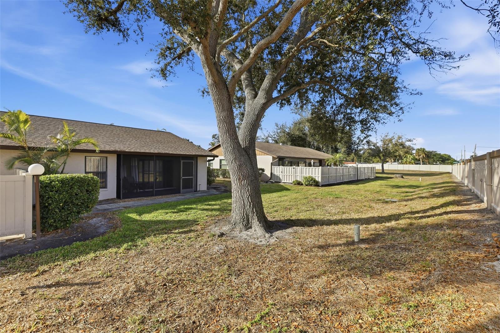 Image 27 of 30 For 1708 Curry Trail 3