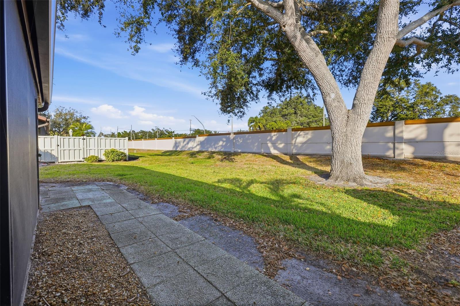 Image 29 of 30 For 1708 Curry Trail 3