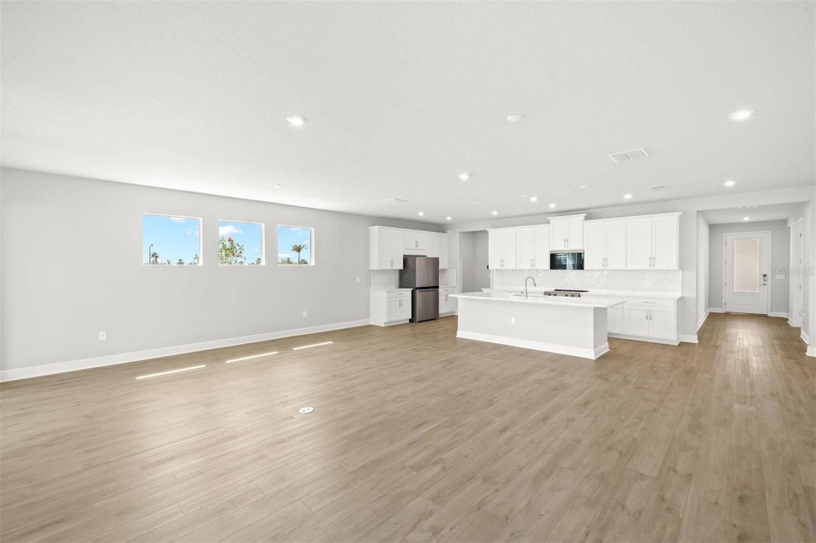 Image 10 of 50 For 18239 Chromata Drive