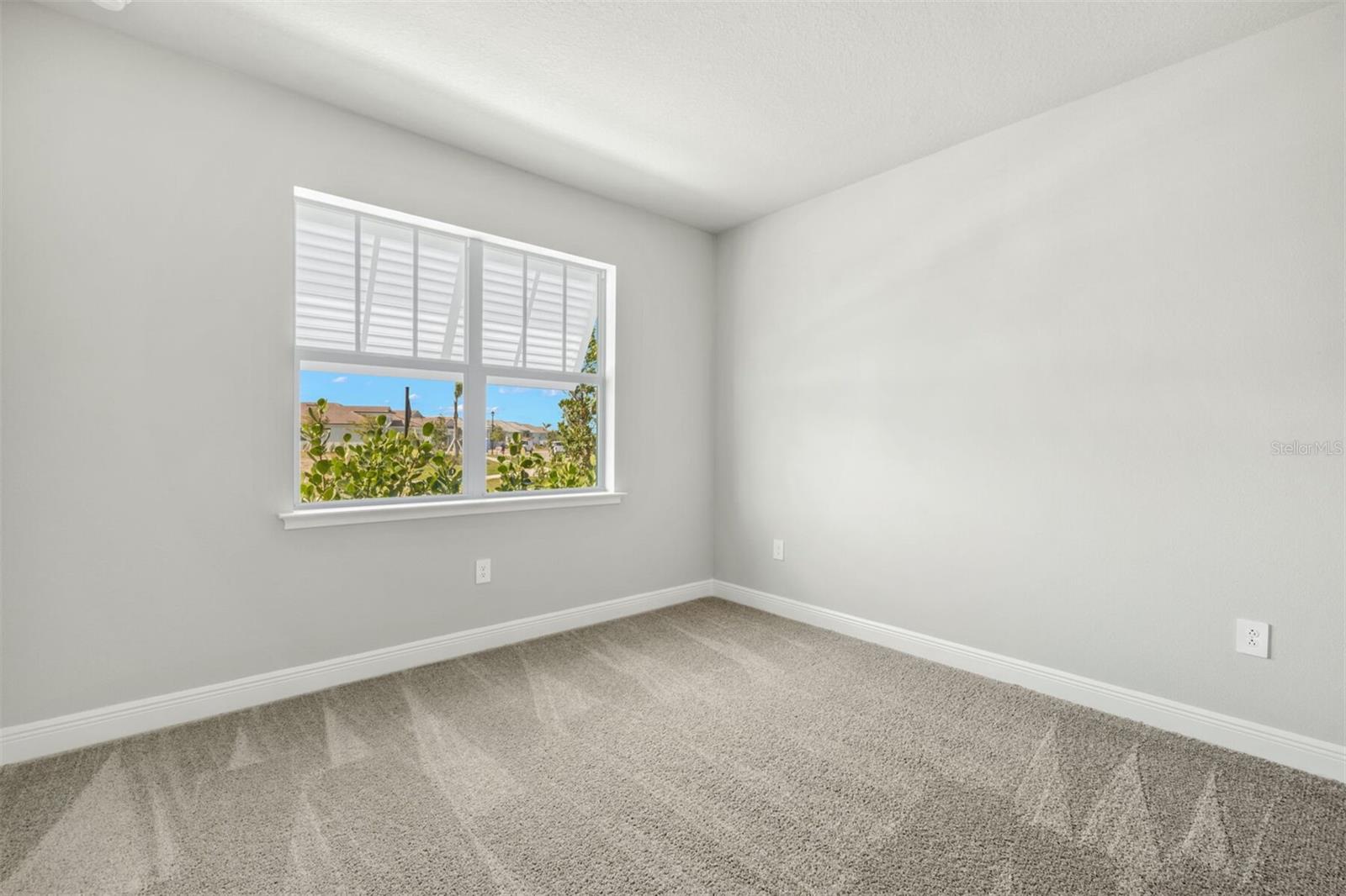 Image 11 of 50 For 18239 Chromata Drive