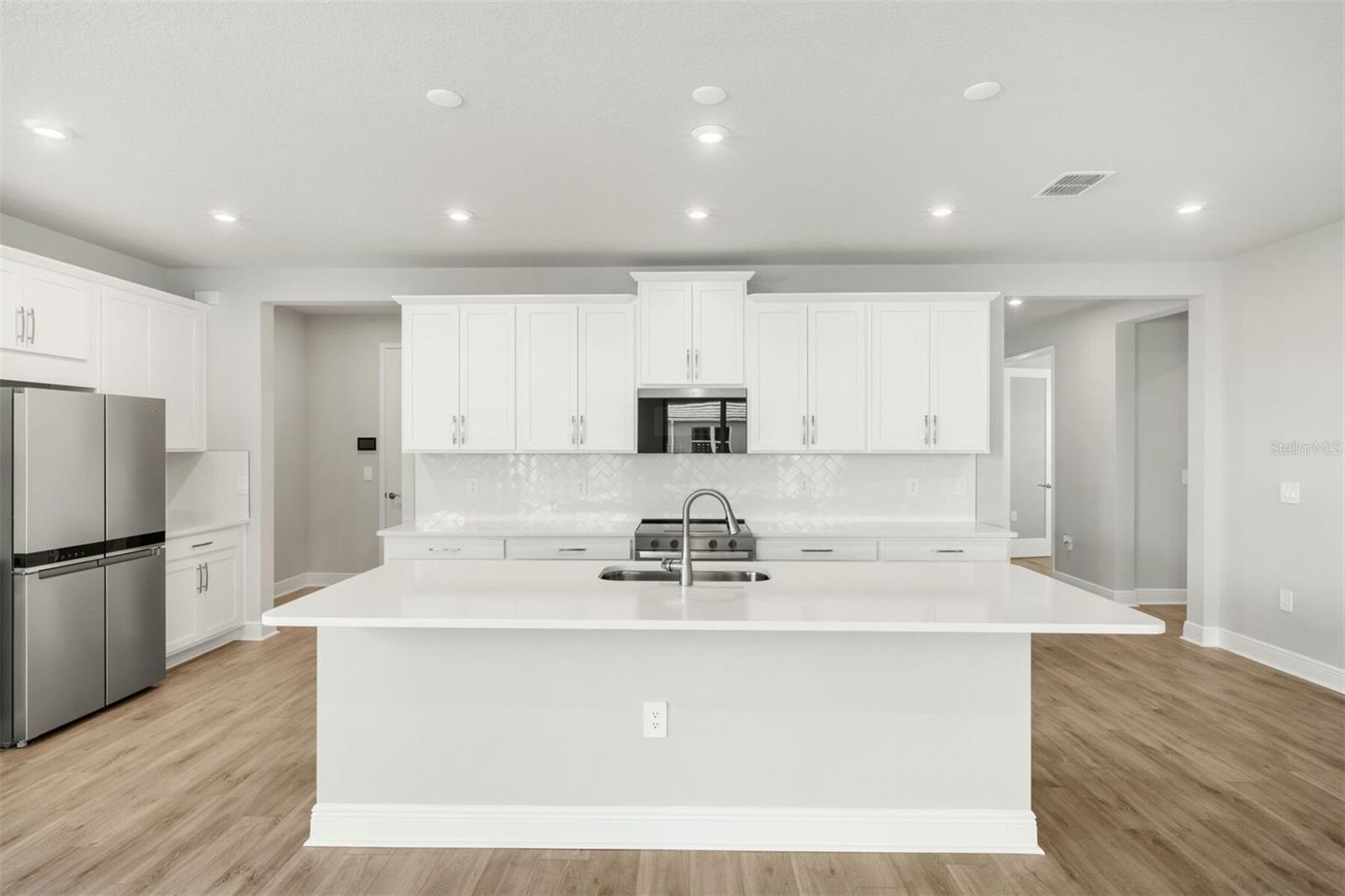 Image 13 of 50 For 18239 Chromata Drive