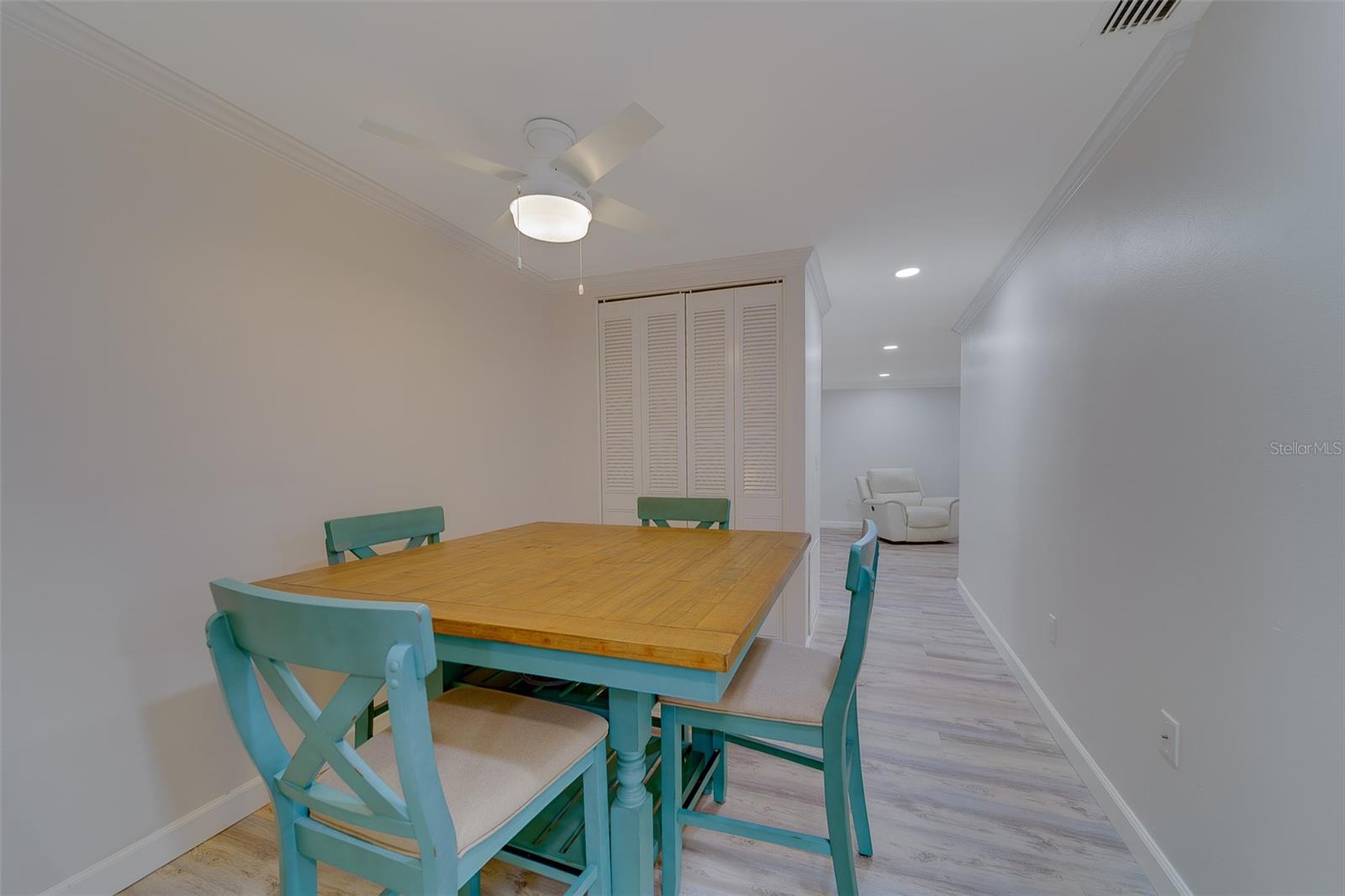 Image 11 of 45 For 2700 Bayshore Boulevard 4109