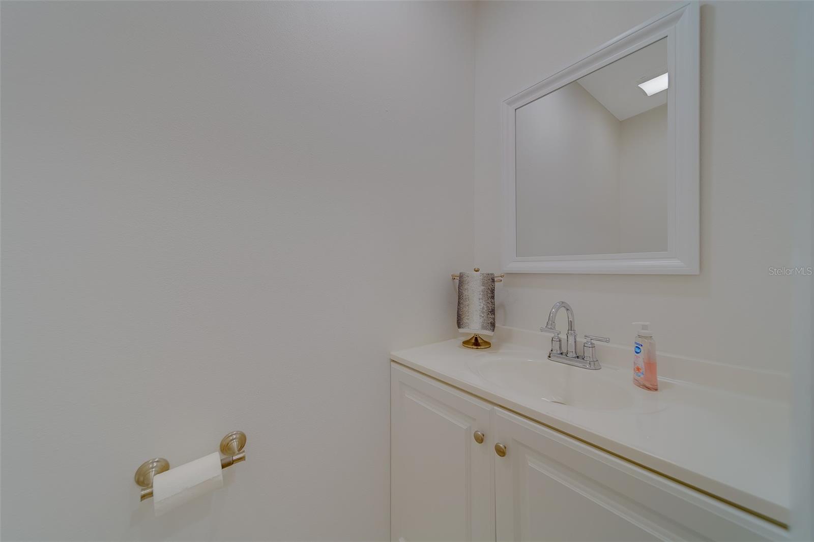 Image 23 of 45 For 2700 Bayshore Boulevard 4109