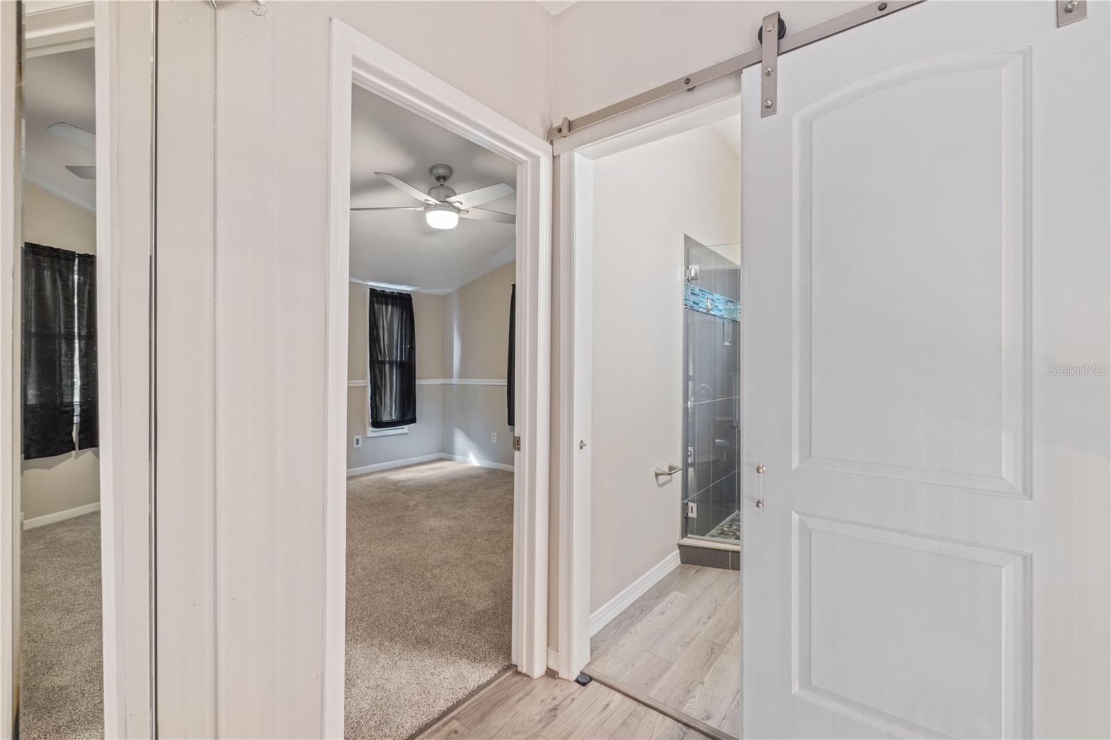 Image 19 of 30 For 6001 Himes Avenue 1-2