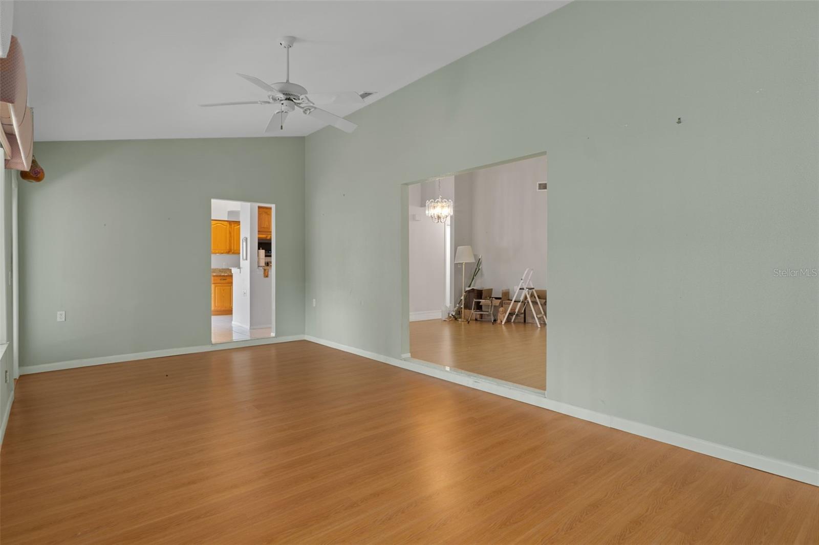 Image 19 of 41 For 2321 Terrace View Lane