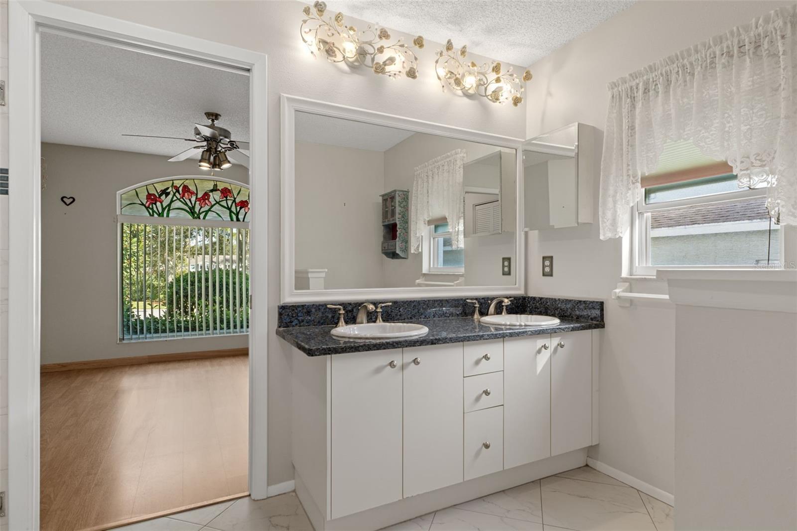 Image 22 of 41 For 2321 Terrace View Lane