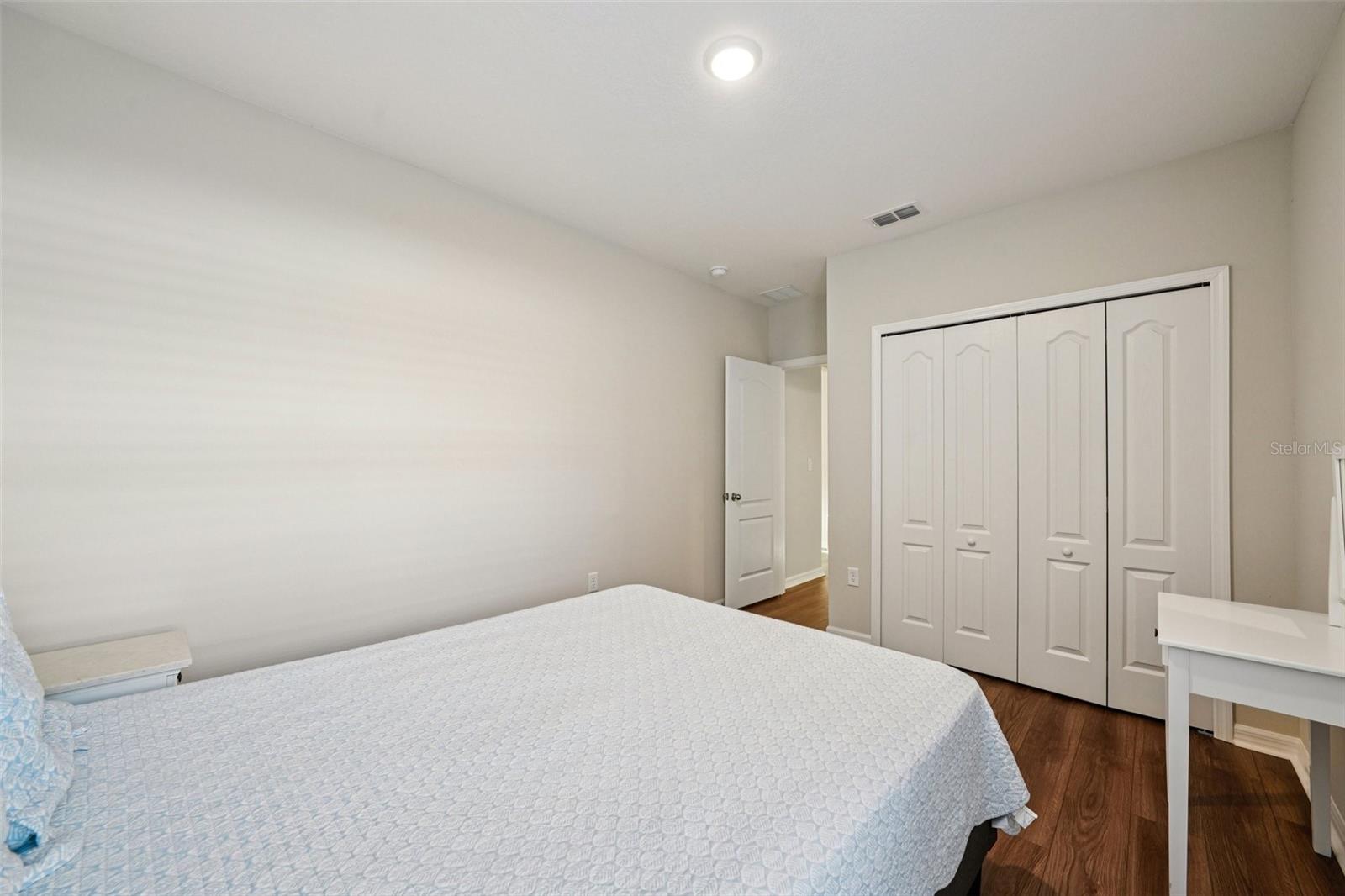 Image 16 of 51 For 11486 June Briar Loop