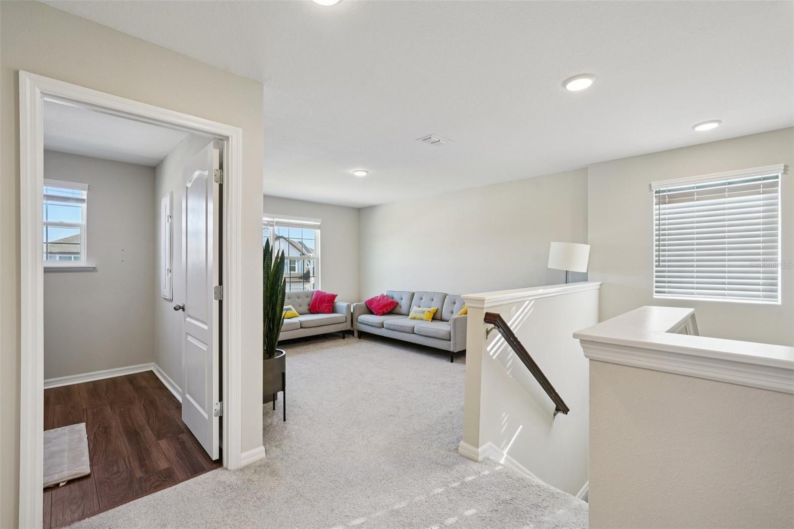 Image 19 of 51 For 11486 June Briar Loop