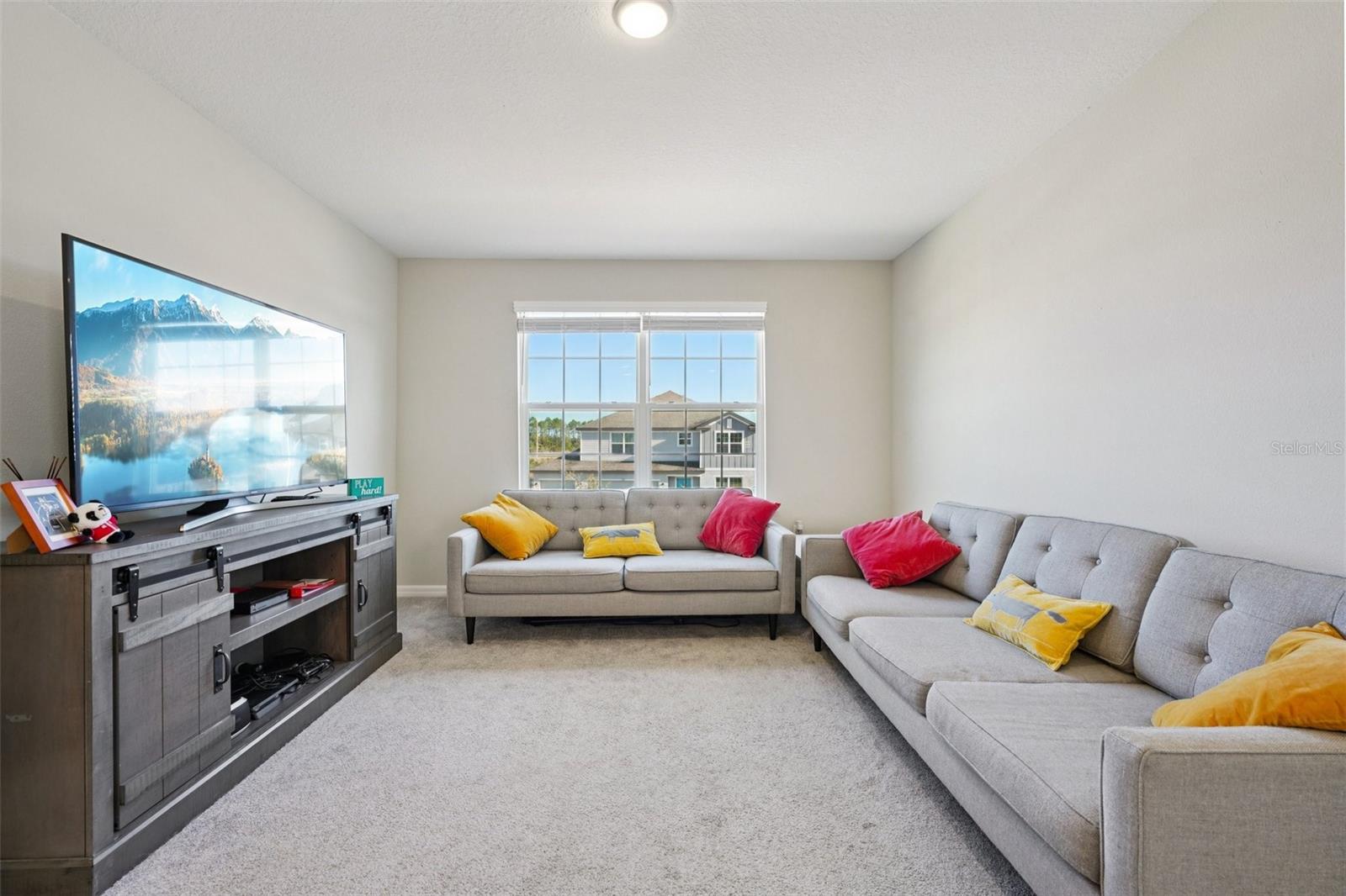 Image 21 of 51 For 11486 June Briar Loop