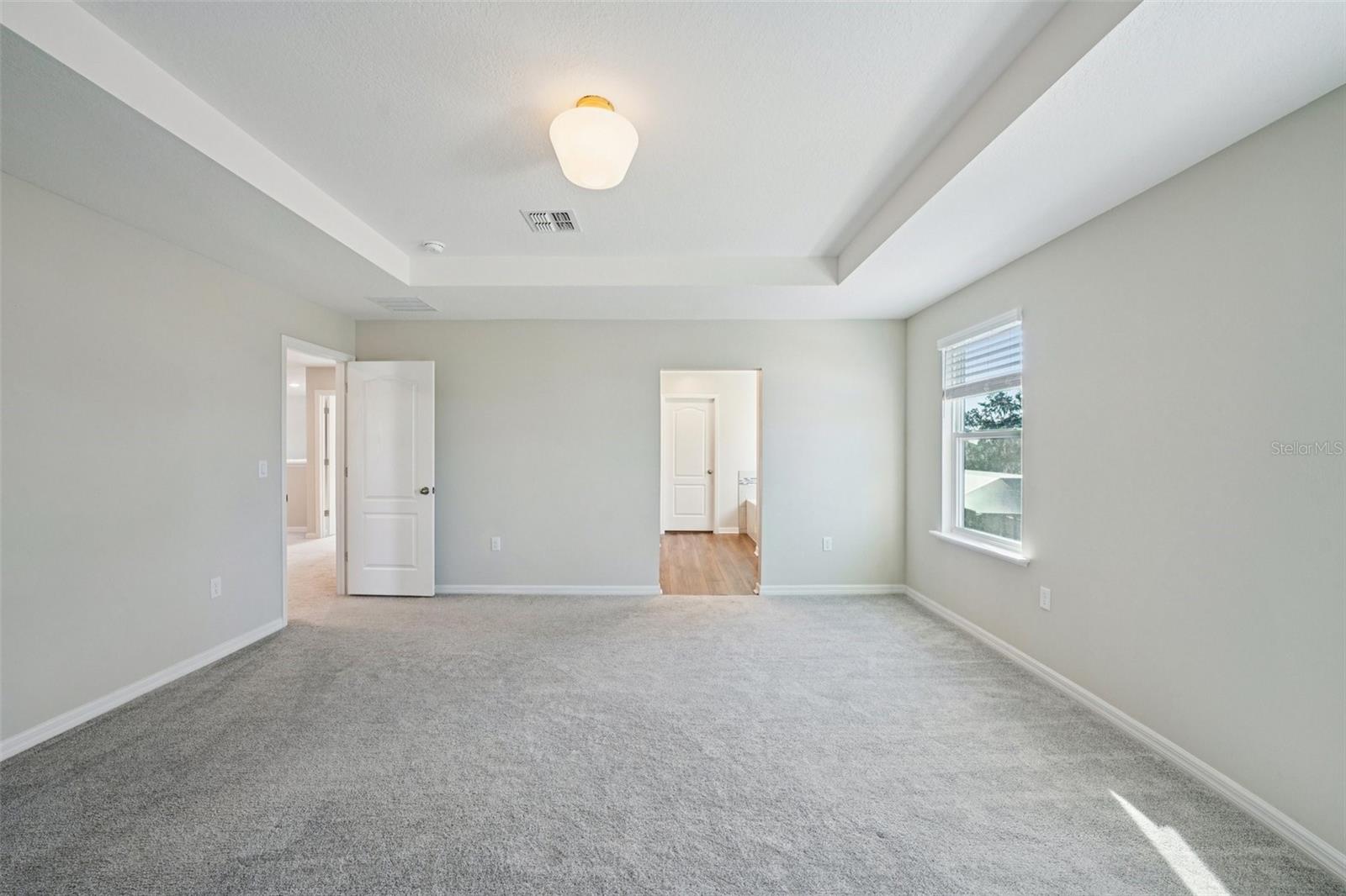 Image 24 of 51 For 11486 June Briar Loop