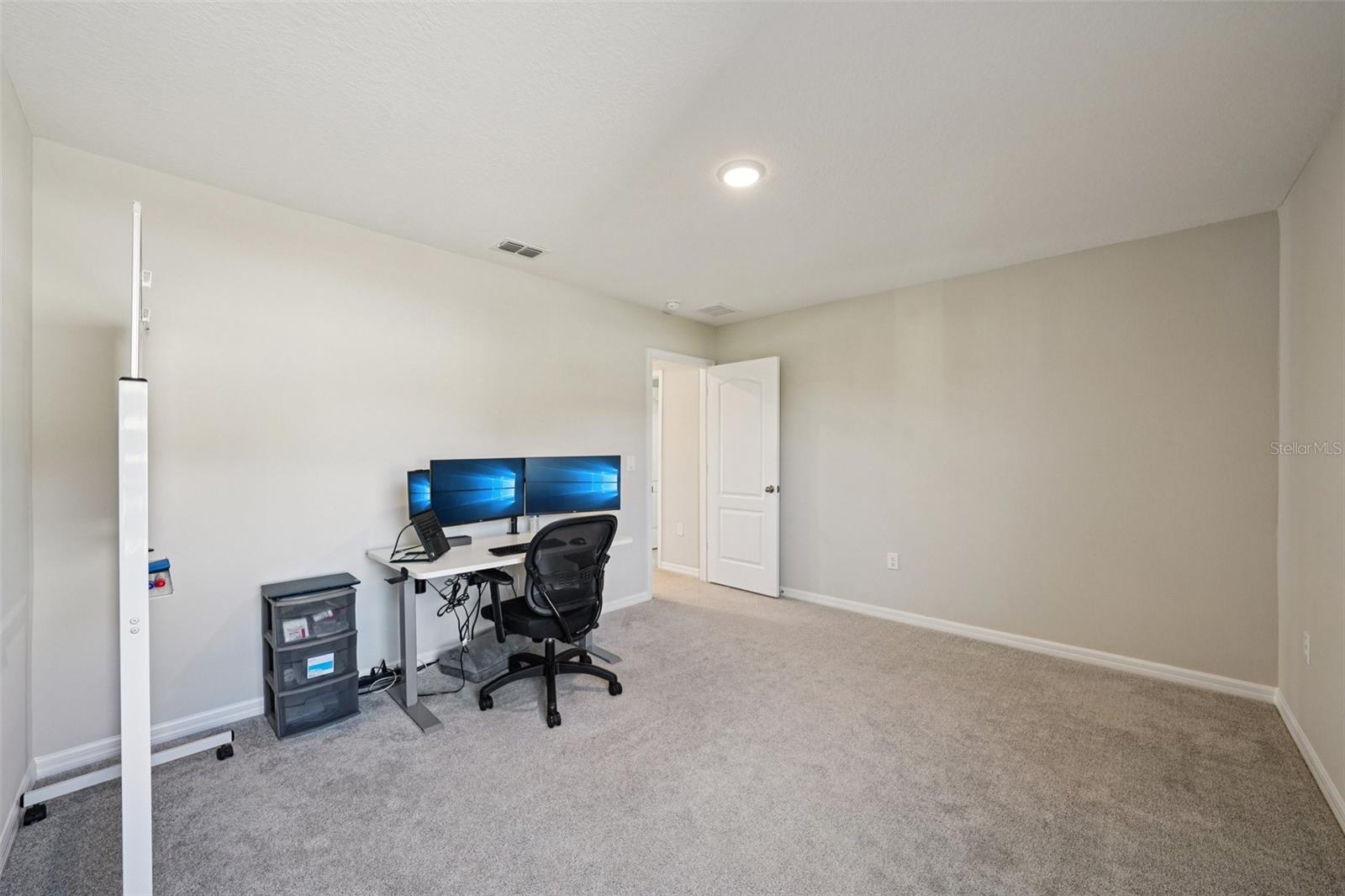 Image 34 of 51 For 11486 June Briar Loop