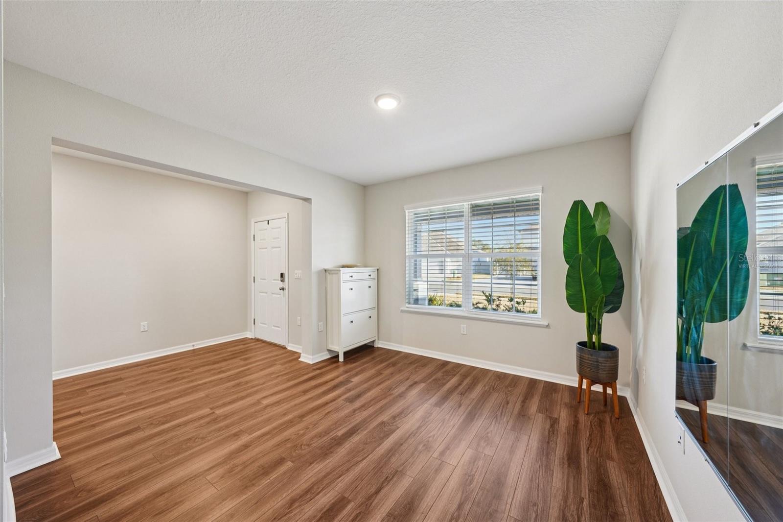 Image 5 of 51 For 11486 June Briar Loop