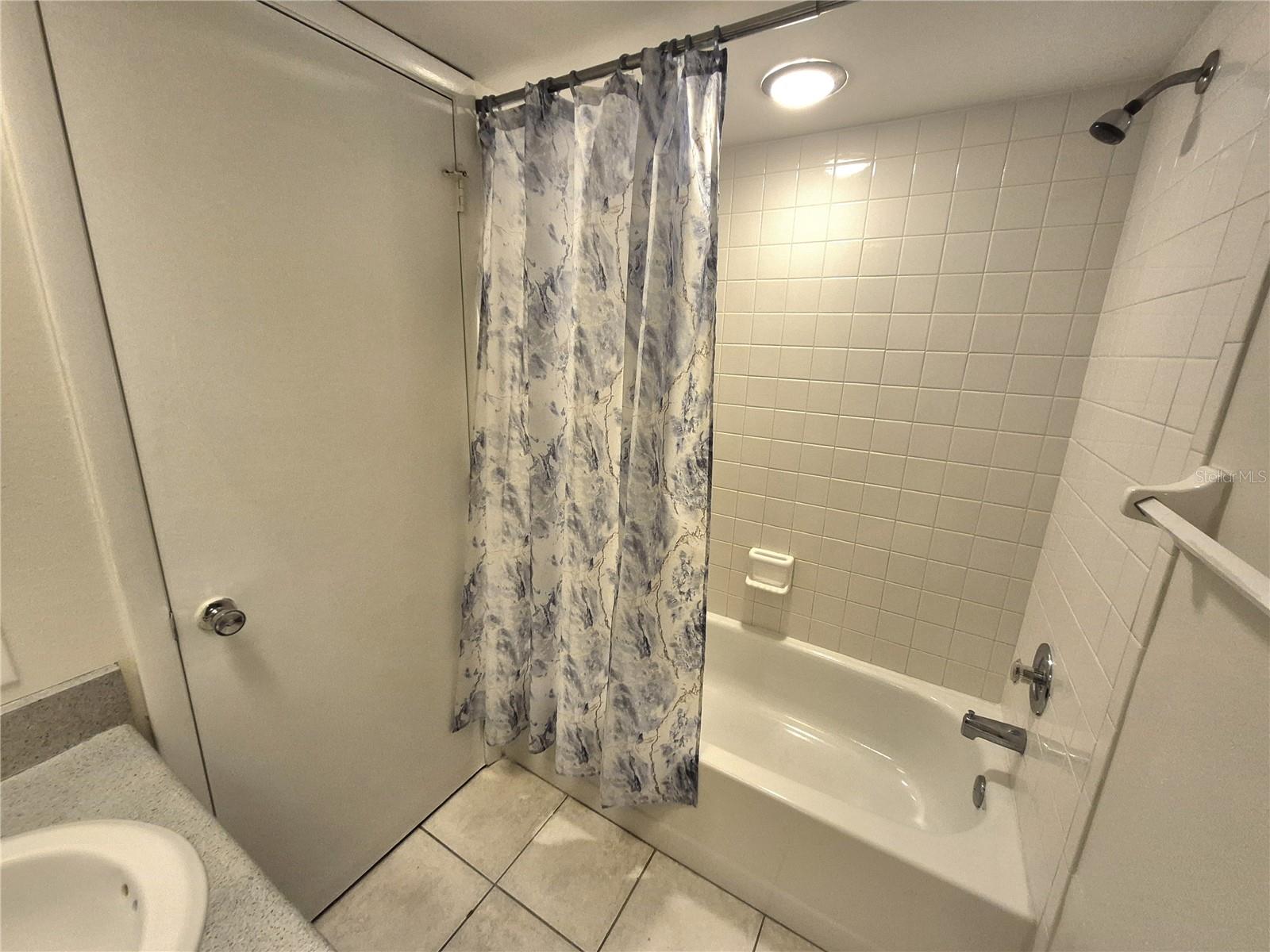 Image 23 of 28 For 114 Meadow Lane 114