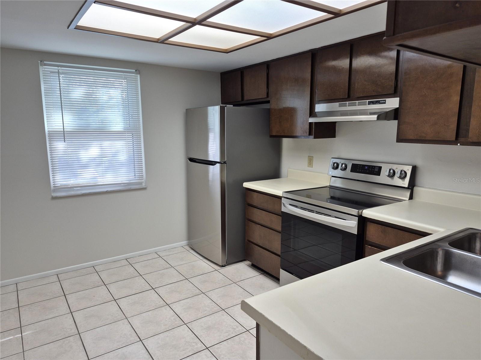 Image 5 of 21 For 114 Meadow Lane 114