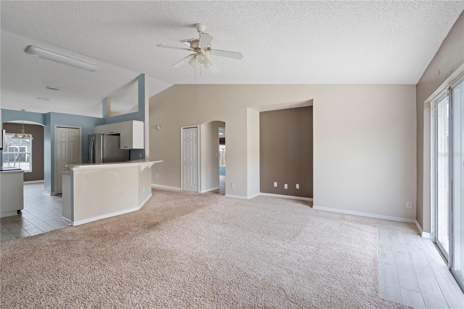 Image 12 of 26 For 1677 Espejo Street Se