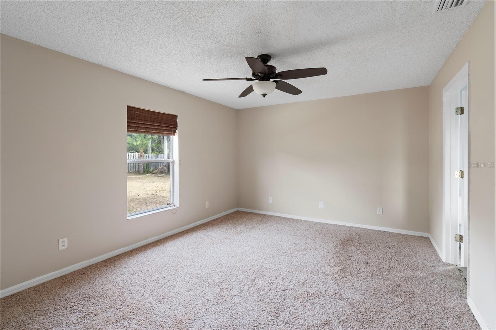 Image 14 of 26 For 1677 Espejo Street Se