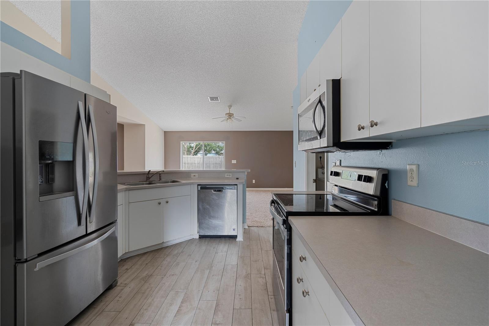 Image 9 of 26 For 1677 Espejo Street Se