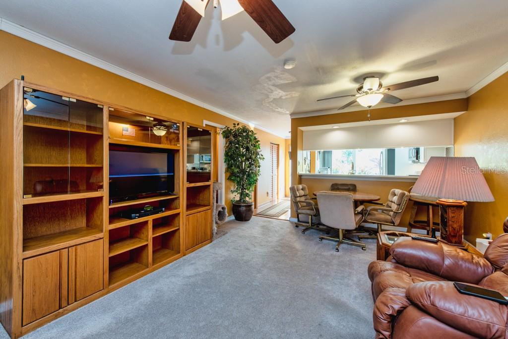 Image 13 of 43 For 1411 Water View Drive W