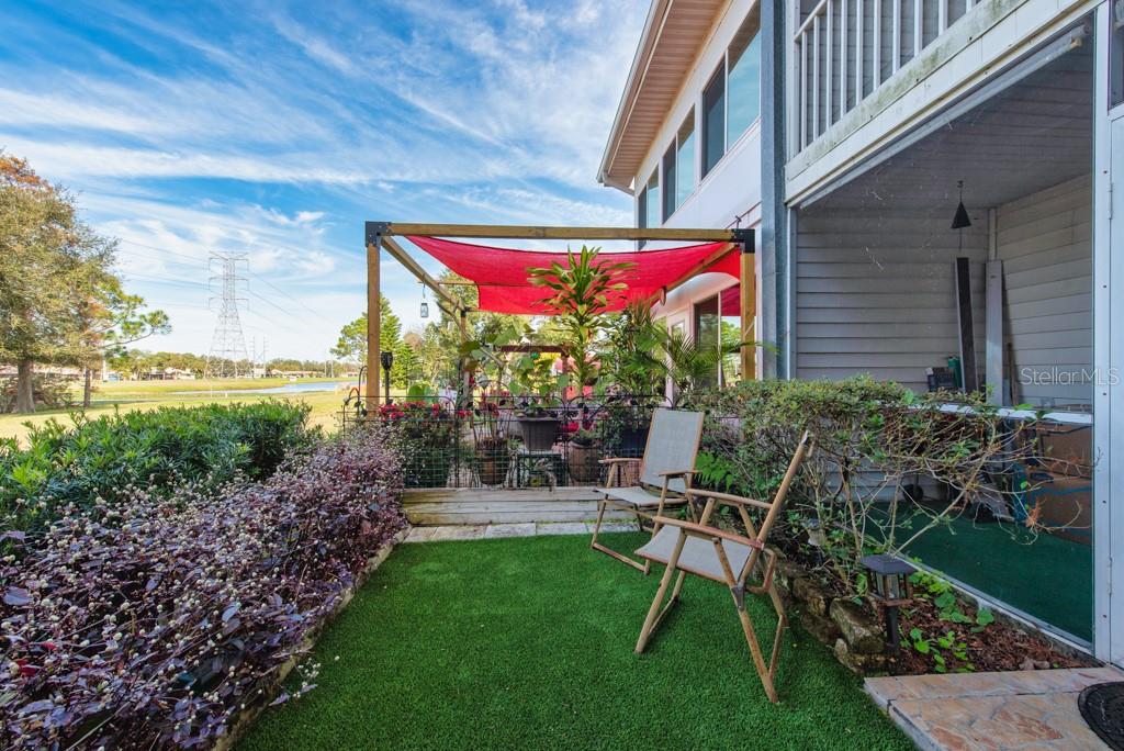 Image 33 of 43 For 1411 Water View Drive W