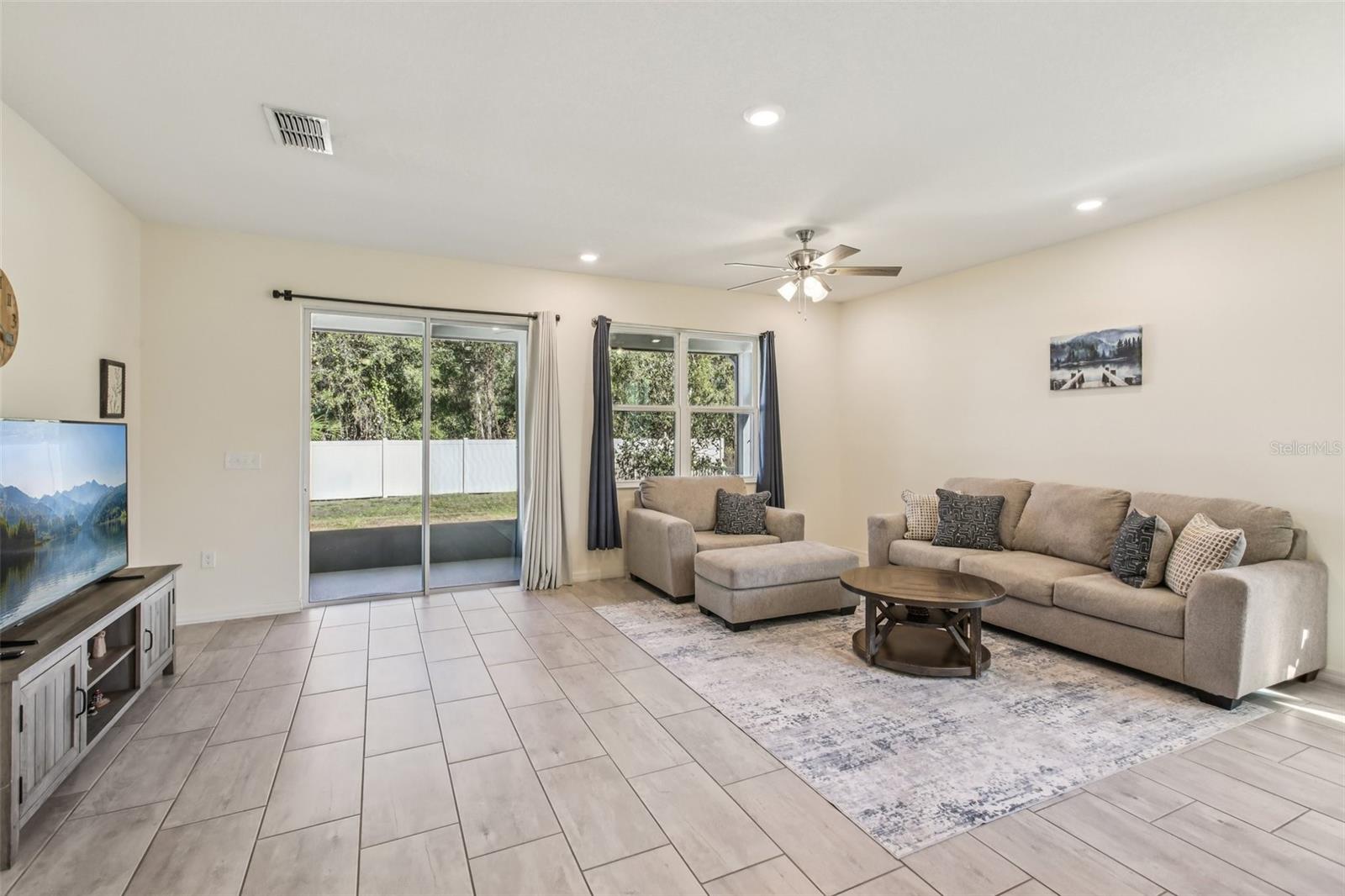 Image 10 of 33 For 7429 Ibis Drive