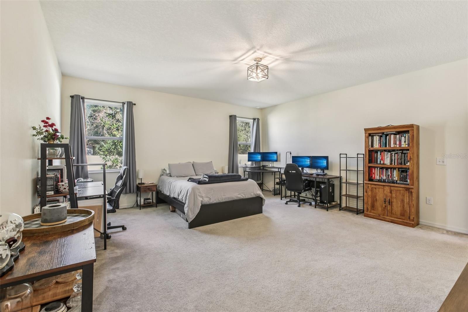 Image 14 of 33 For 7429 Ibis Drive