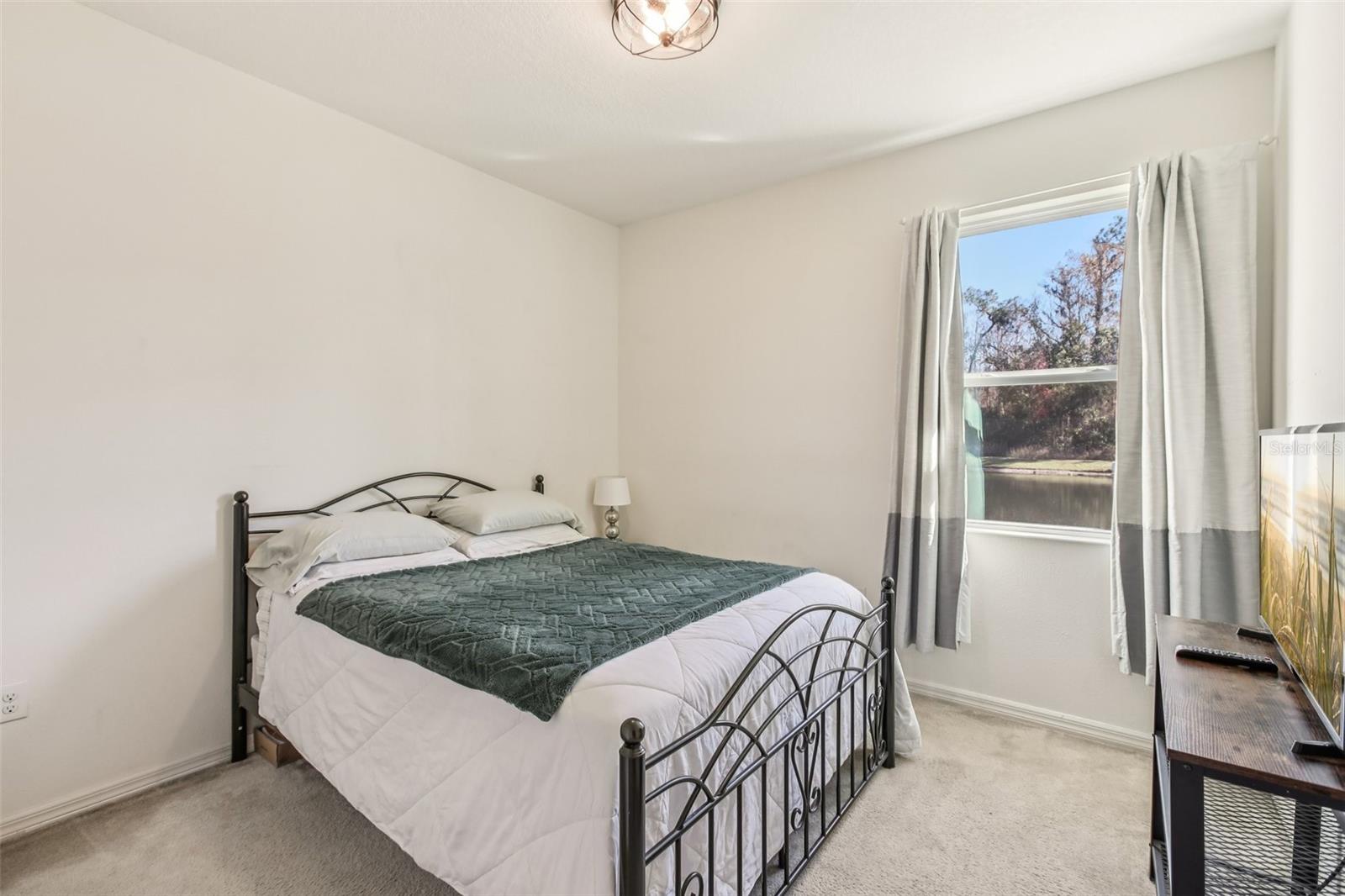 Image 19 of 33 For 7429 Ibis Drive