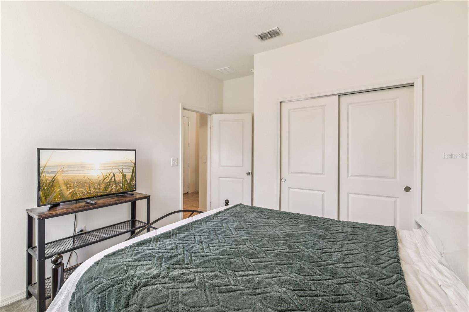 Image 21 of 33 For 7429 Ibis Drive