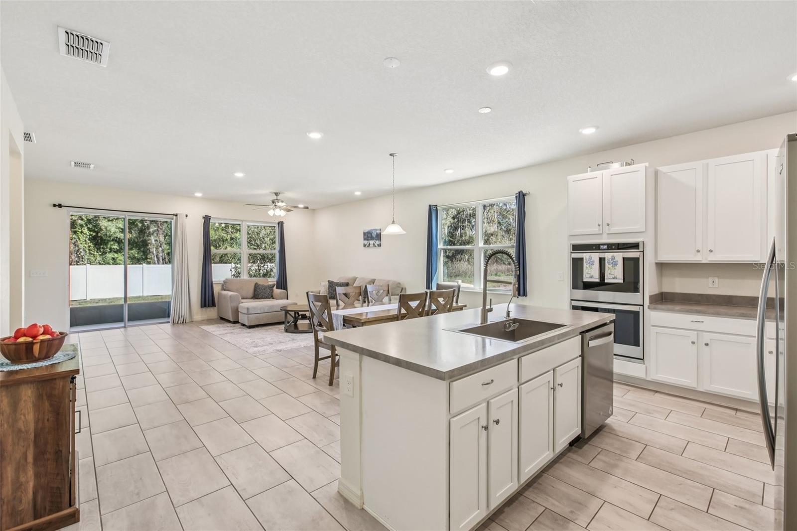 Image 5 of 33 For 7429 Ibis Drive