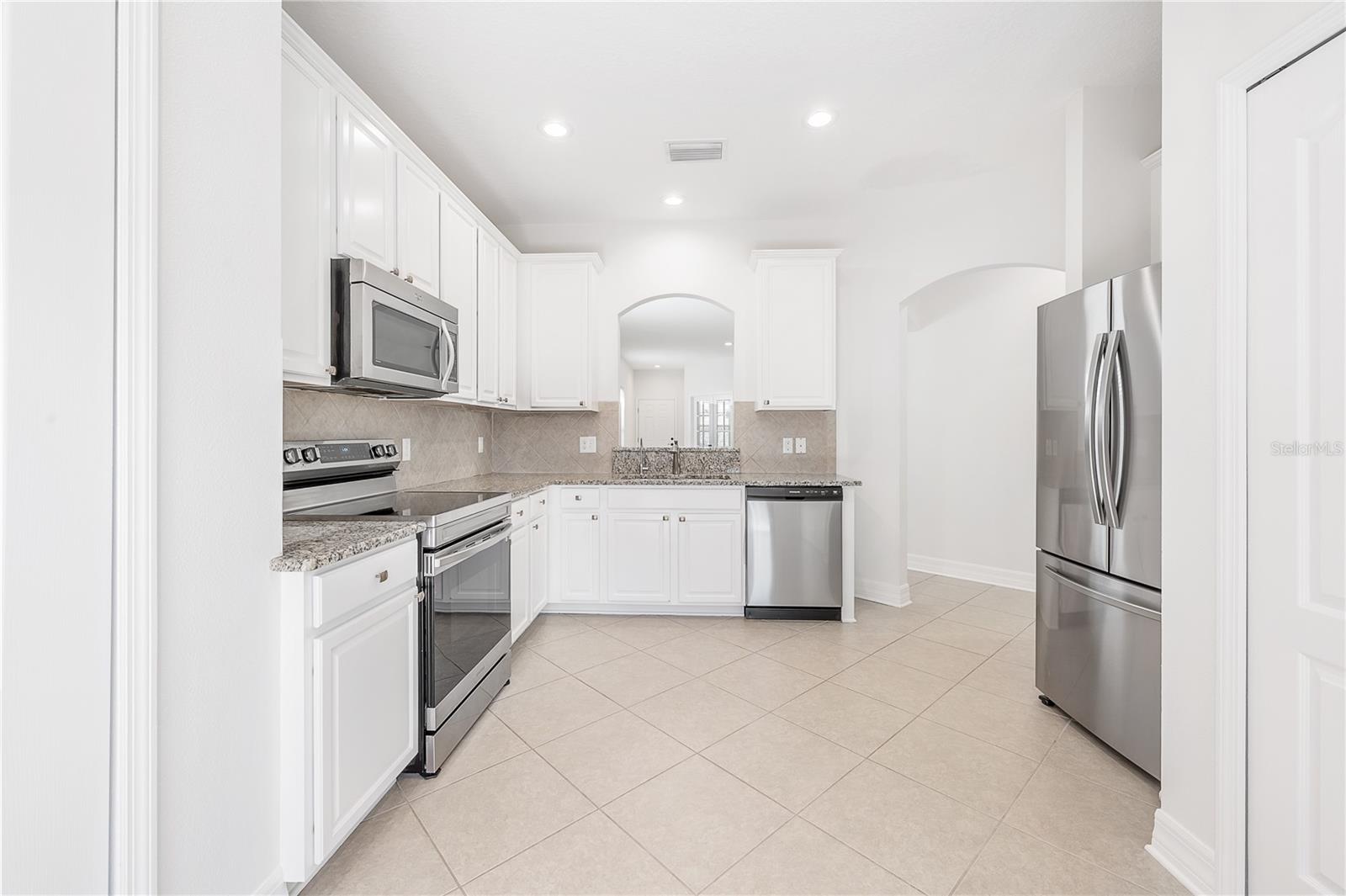 Image 9 of 31 For 7843 Tuscany Woods Drive