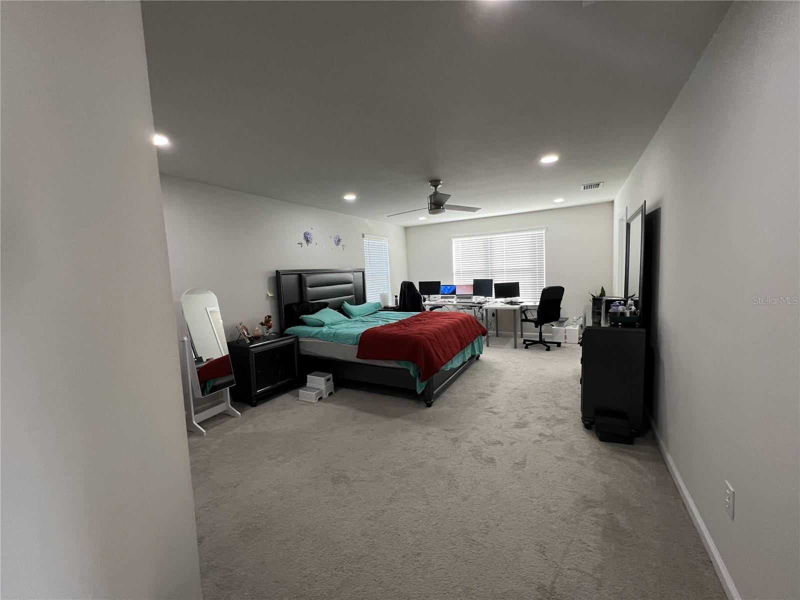 Image 20 of 32 For 18184 Hunters Meadow Walk