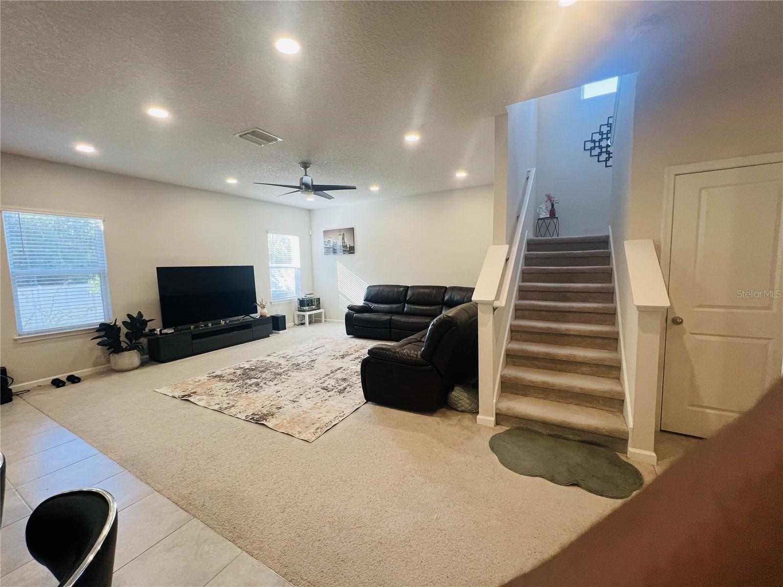 Image 8 of 32 For 18184 Hunters Meadow Walk