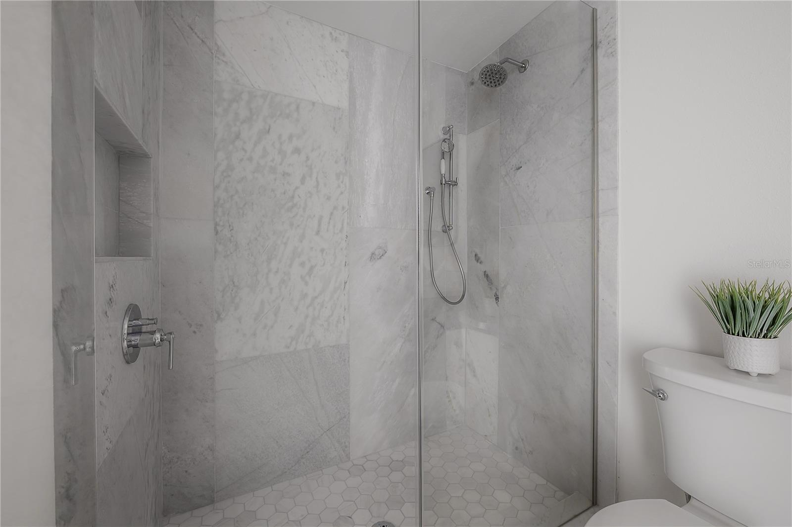 Image 21 of 34 For 3707 Leila Avenue